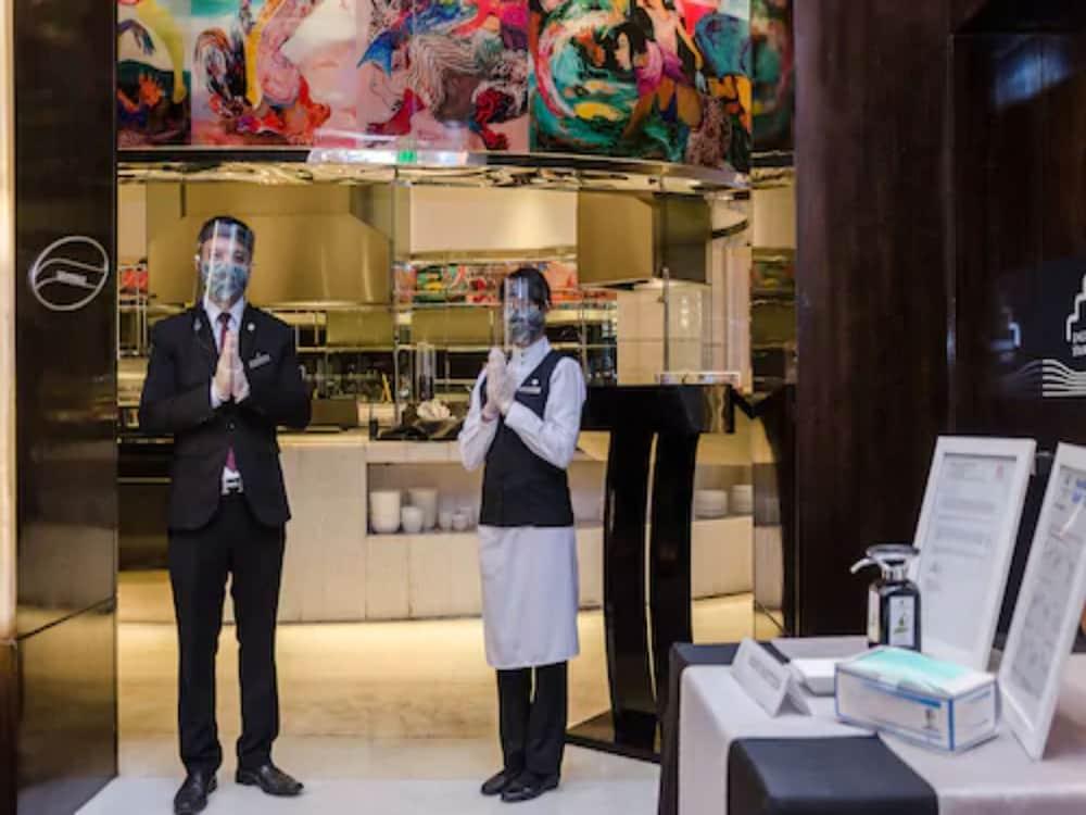 Hotel Ciputra World Surabaya Managed By Swiss-Belhotel International Exterior foto
