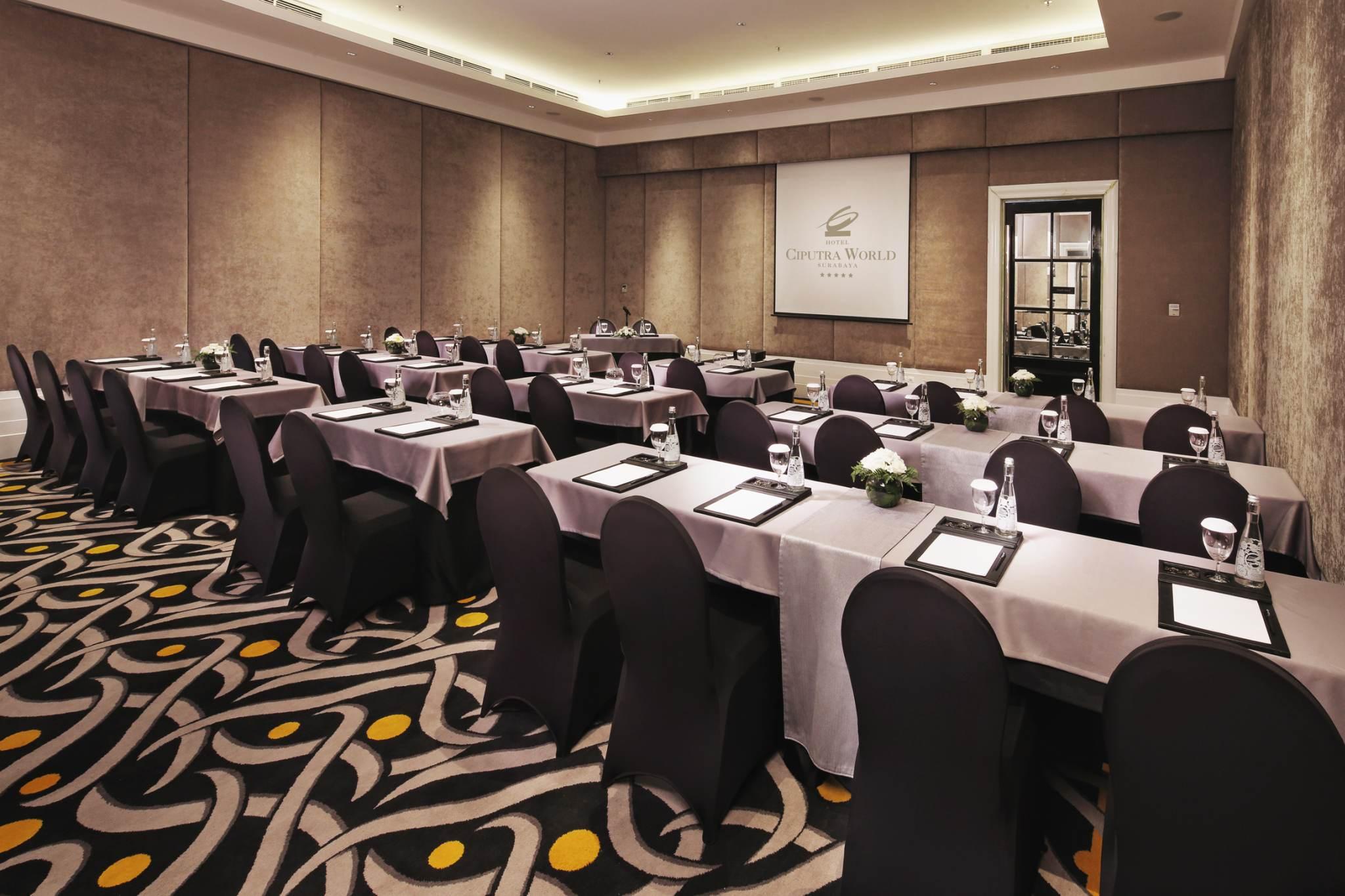 Hotel Ciputra World Surabaya Managed By Swiss-Belhotel International Exterior foto